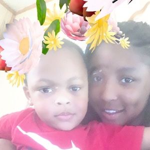 Meet your Posher, Tynaija